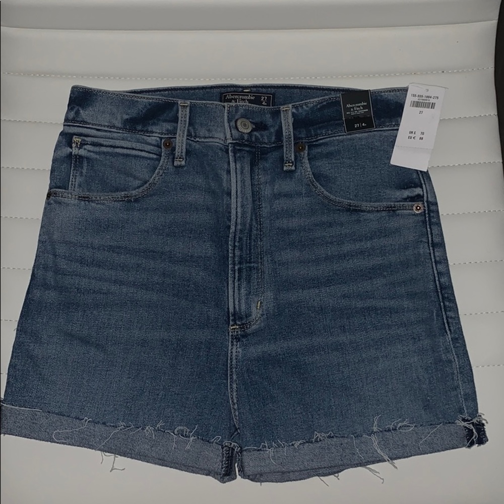 Abercrombie & Fitch Shorts Ultra High Rise